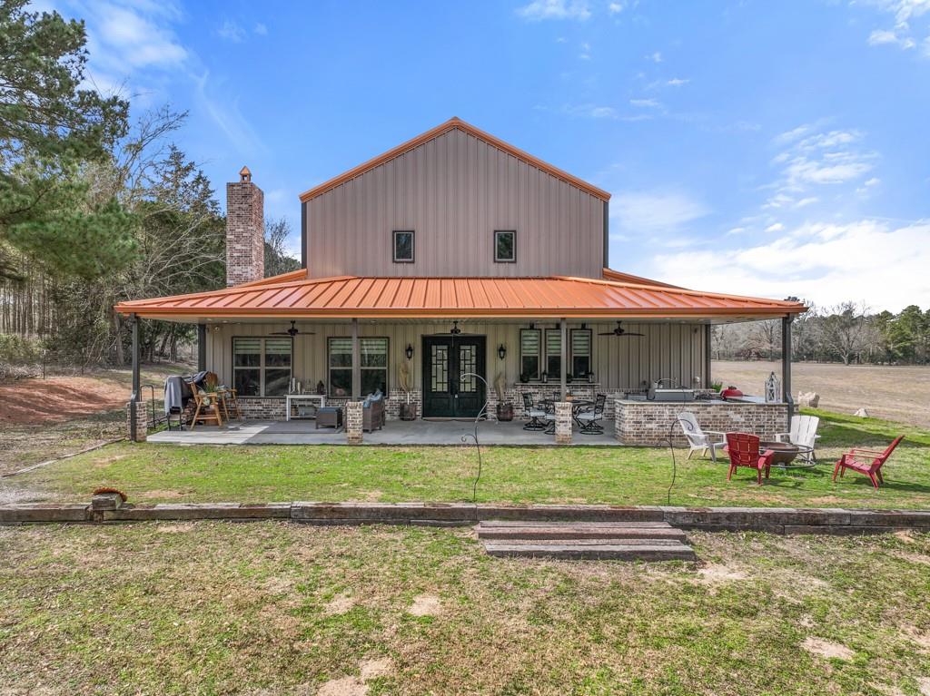 636 Spruce Road Property Photo