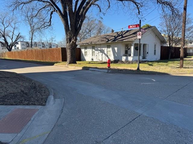 13305 Goodland Street Property Photo 2