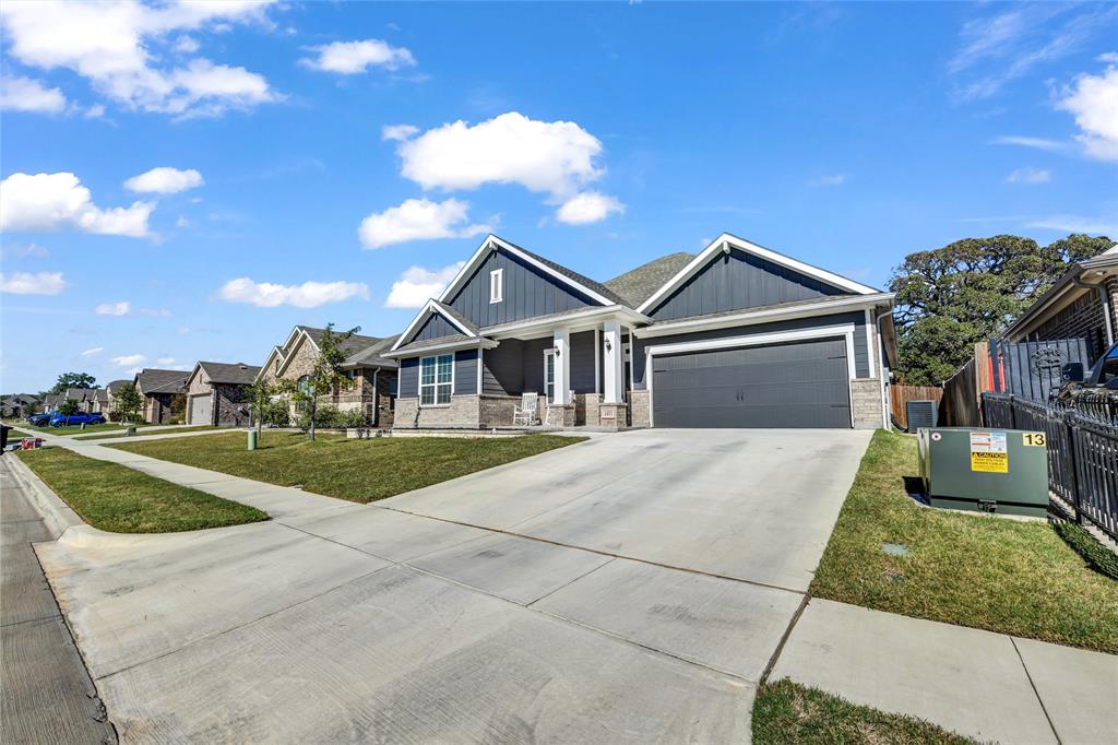 1433 Eagle Nest Drive Property Photo