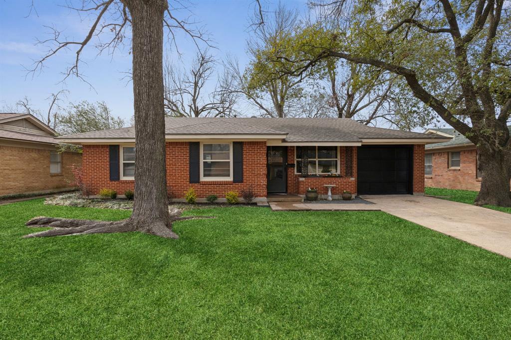 11336 Lippitt Avenue Property Photo