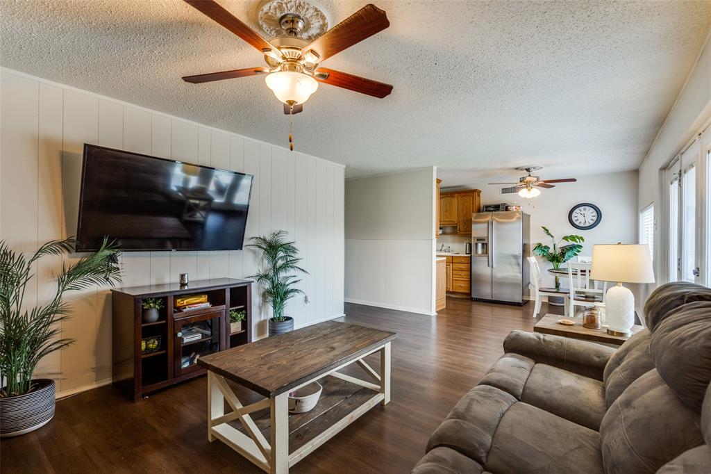 1812 E Park Boulevard Property Photo