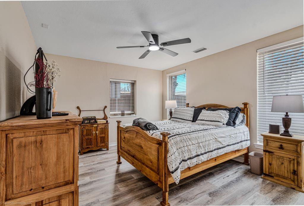 1646 Walnut Street Property Photo 13