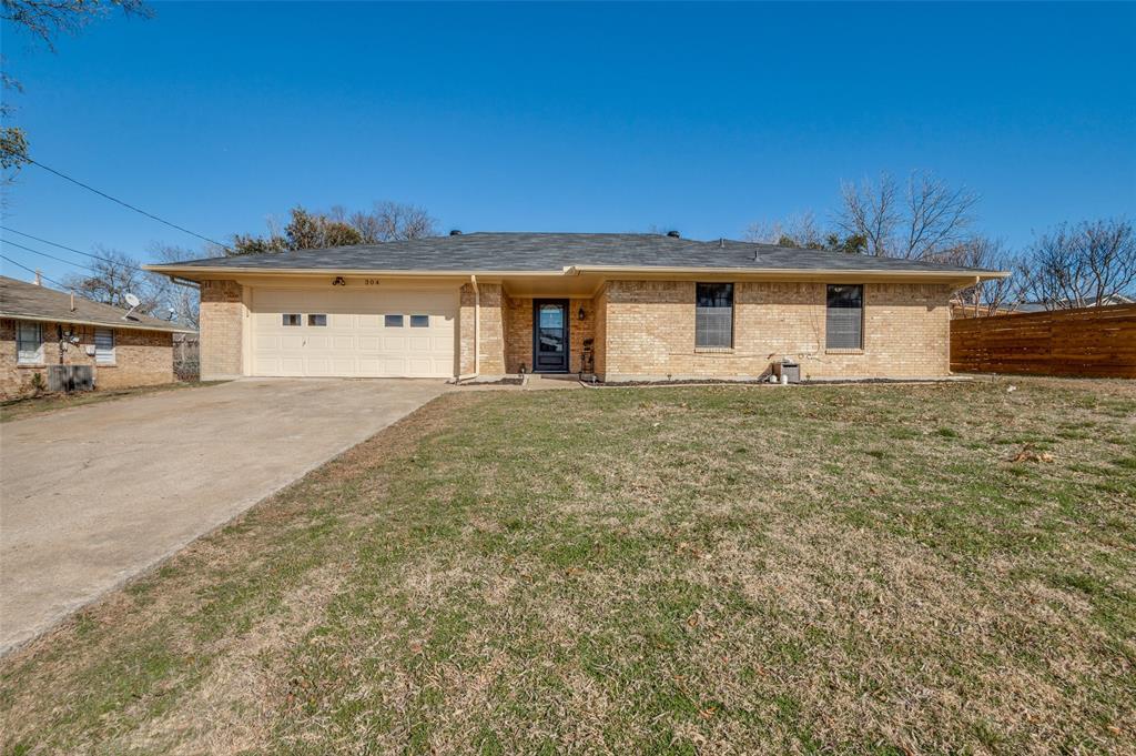 304 N Lyndalyn Avenue Property Photo