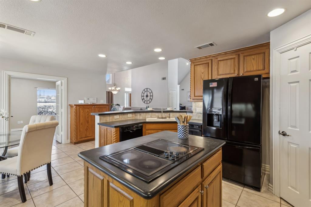 12240 Wellington Road Property Photo 13