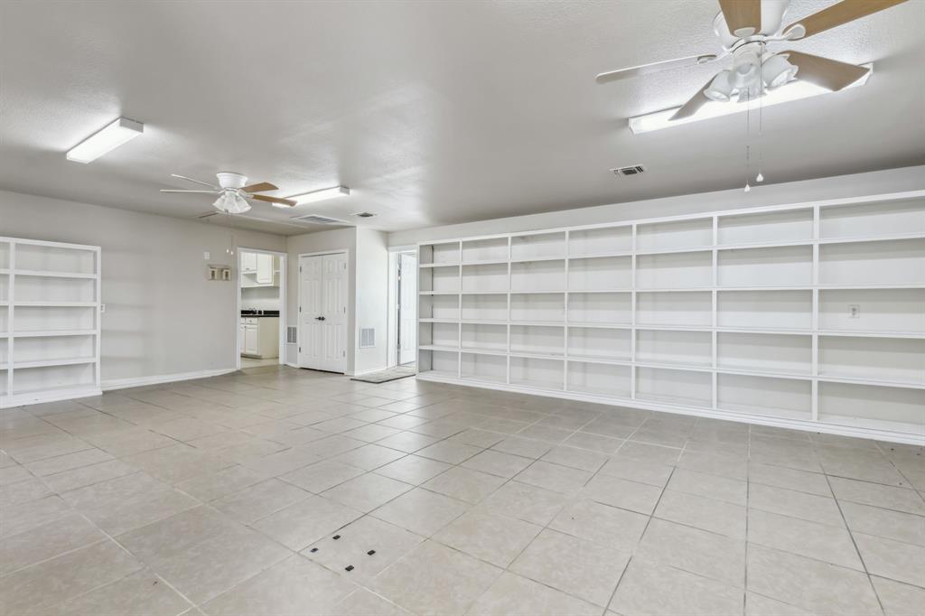 12240 Wellington Road Property Photo 21