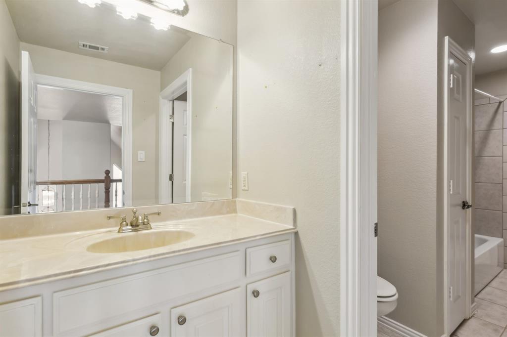 12240 Wellington Road Property Photo 28