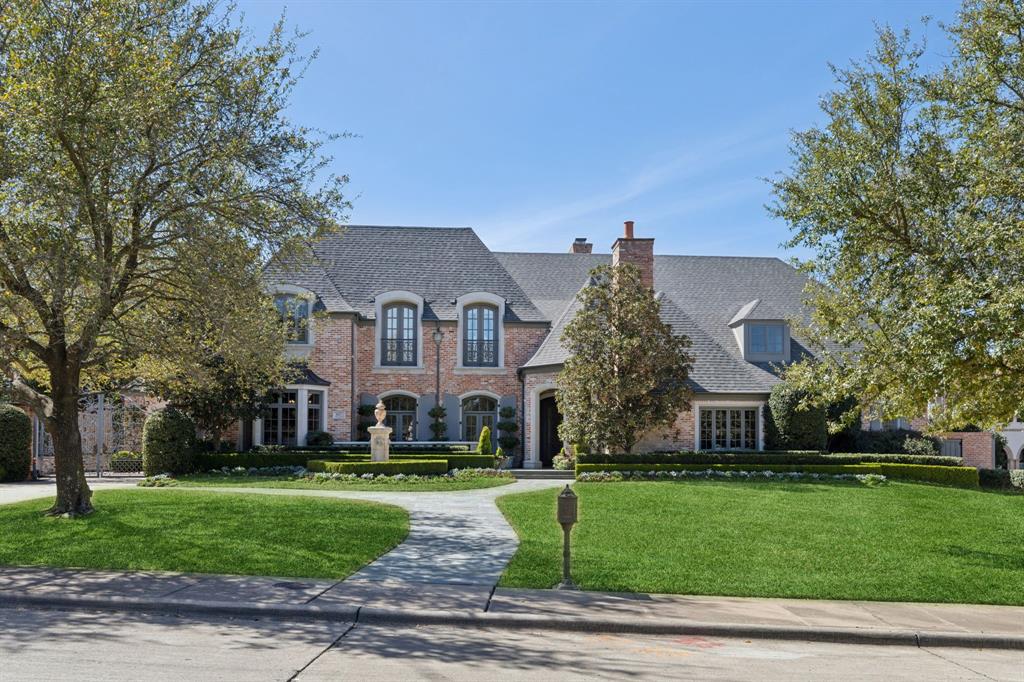 6617 Forest Creek Drive Property Photo