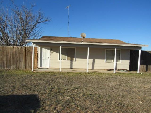 701 House Street Property Photo