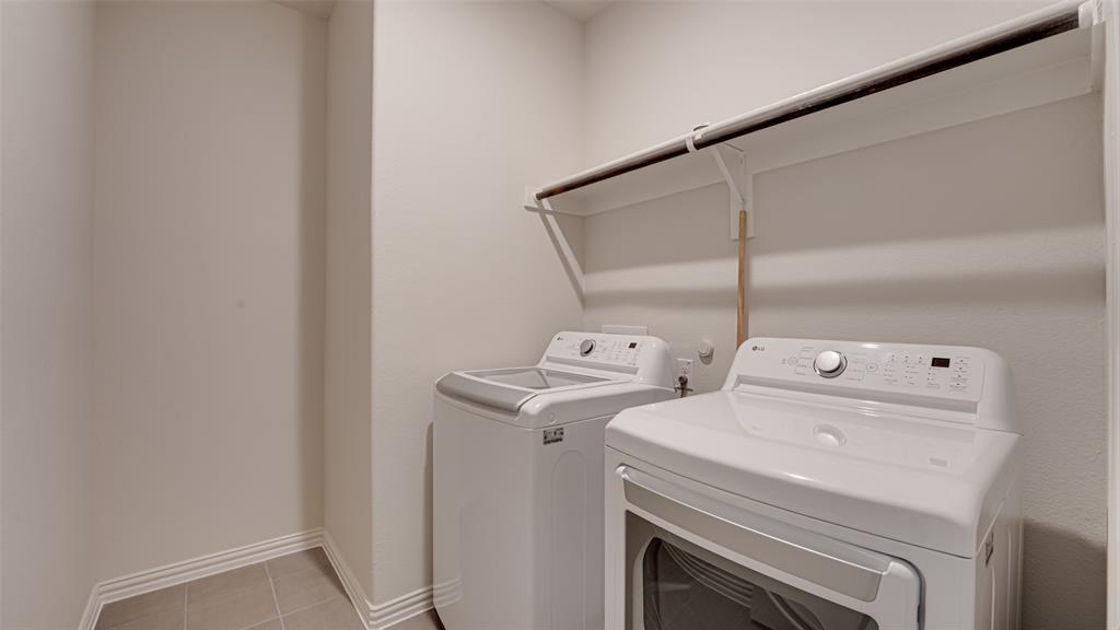 1115 Enchanted Rock Lane Property Photo 21