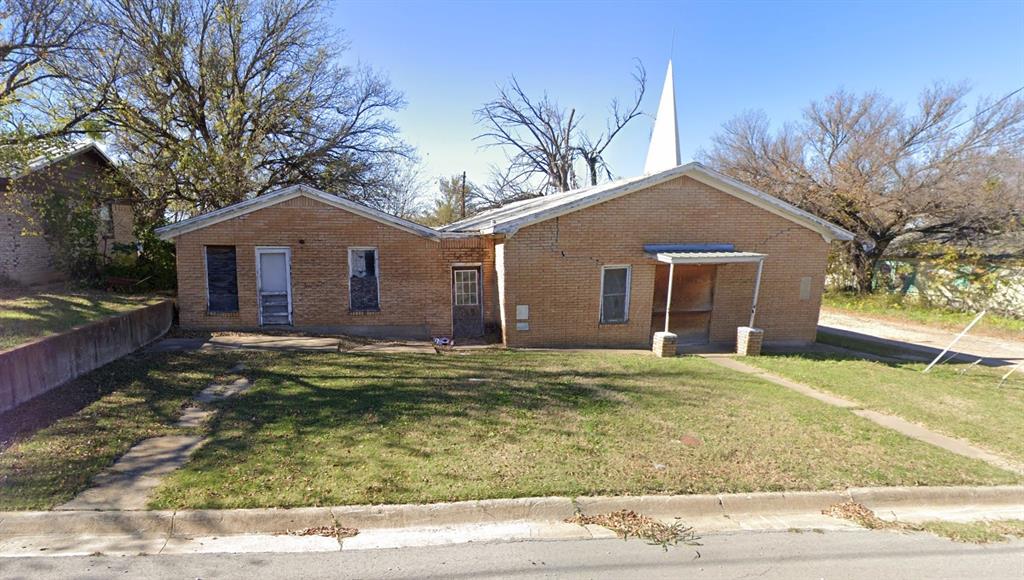 601 Robert Avenue Property Photo 3