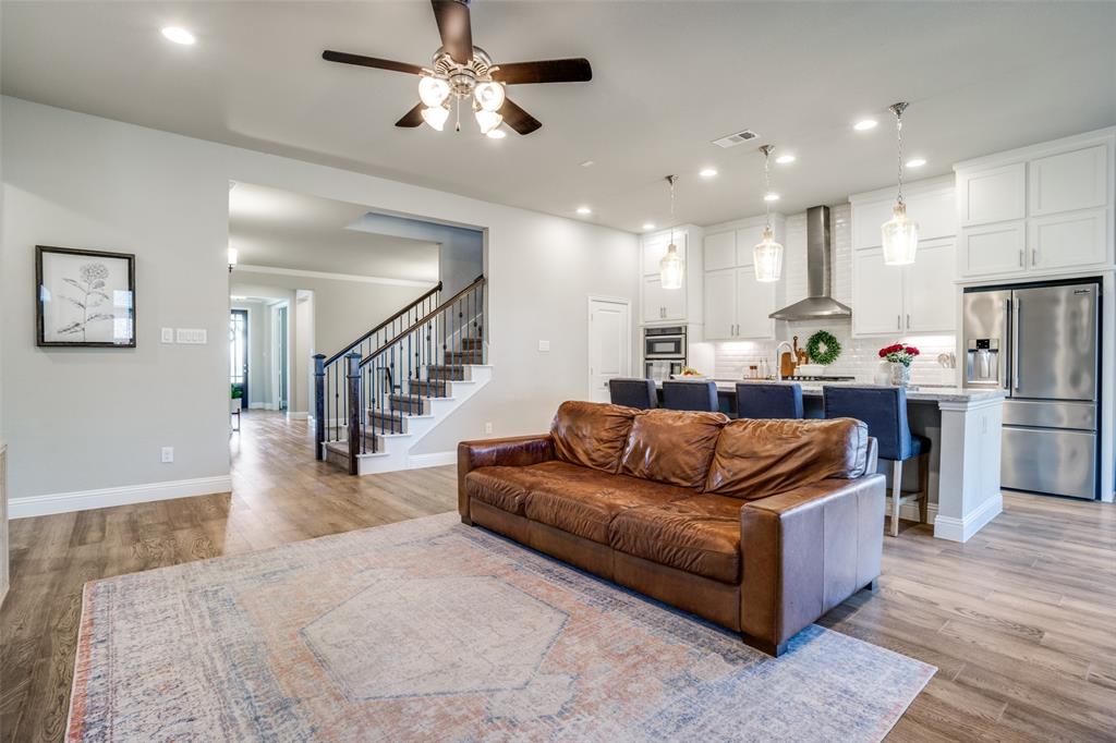 2880 Eastminster Drive Property Photo 8