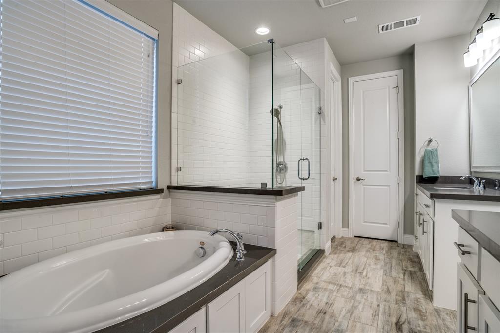2880 Eastminster Drive Property Photo 16
