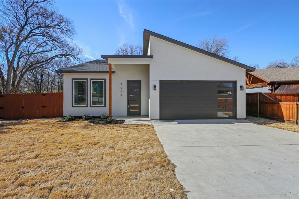 8019 Leigh Ann Dr Property Photo