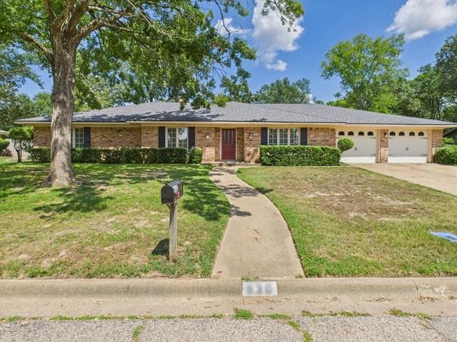 930 Bradley Drive Property Photo 1