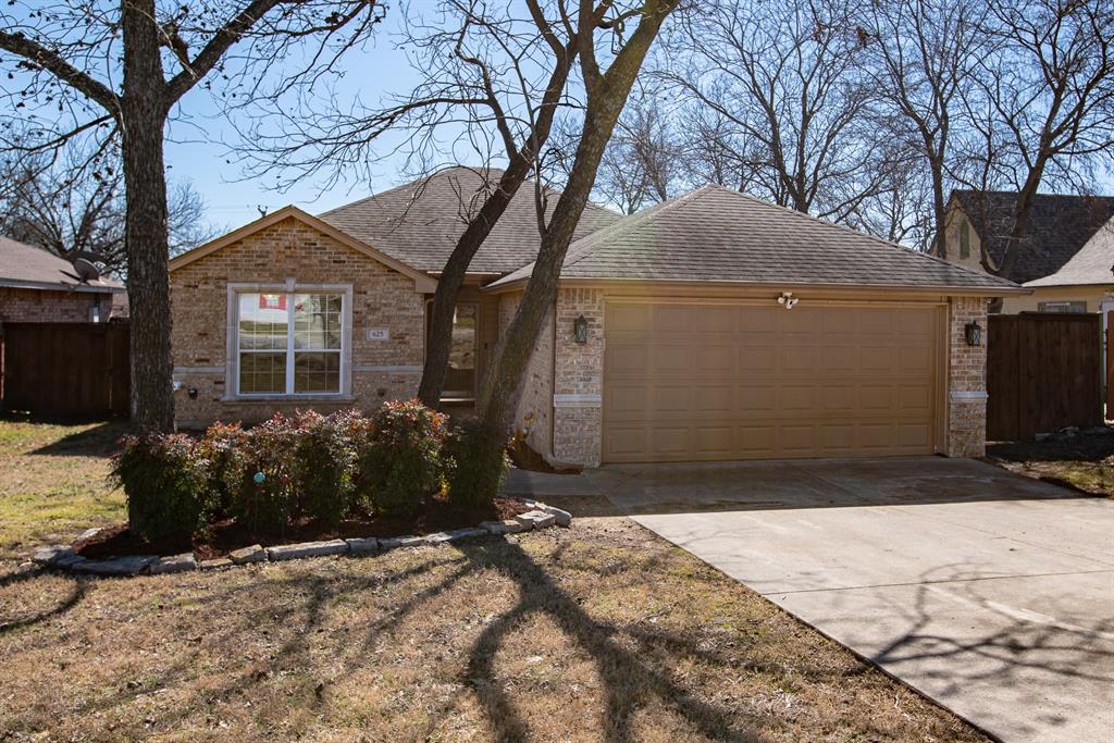 625 W Church Street Property Photo