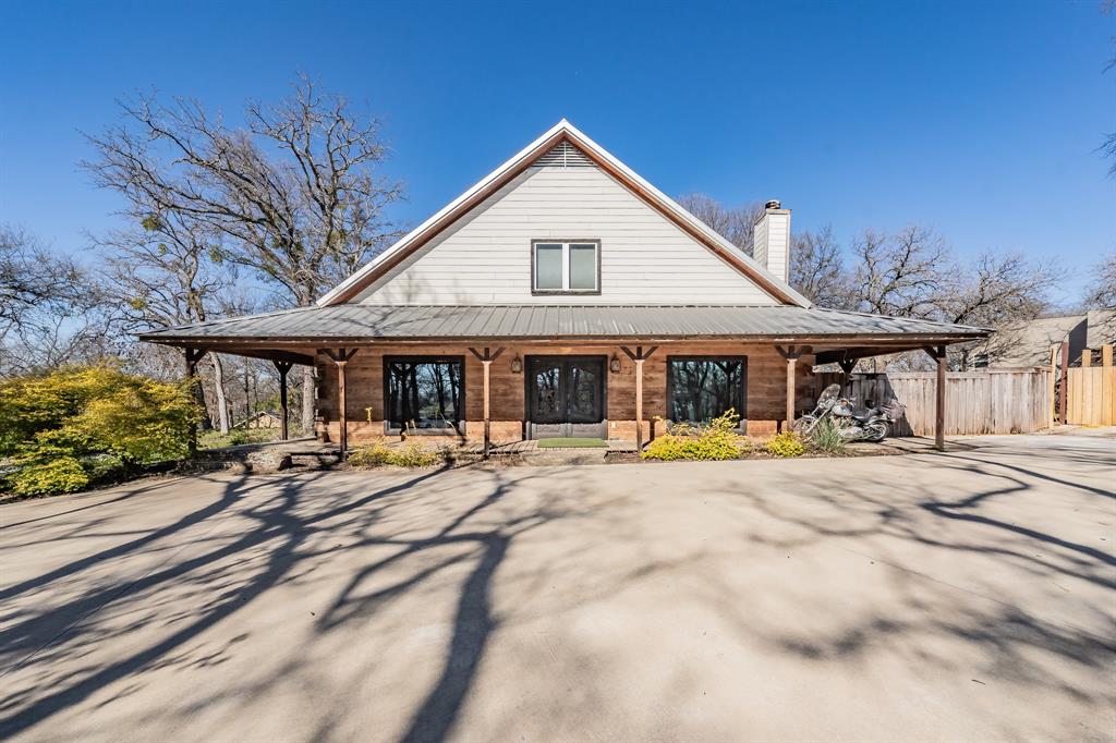 716 Elmwood Property Photo