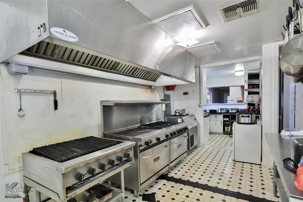 402 North Street Property Photo 15
