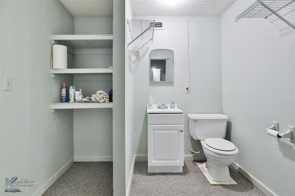 402 North Street Property Photo 24