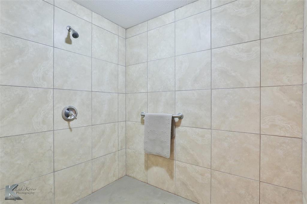 402 North Street Property Photo 30