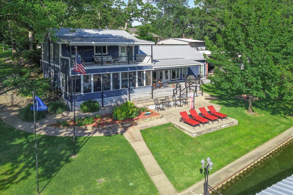 154 Bayside Circle Property Photo