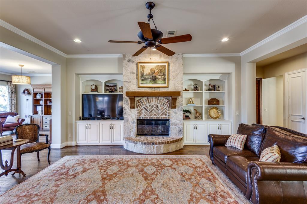 1313 Stoneoak Drive Property Photo 11