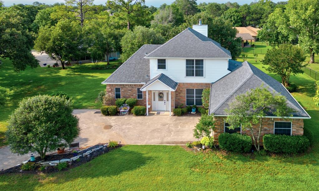 303 Kiowa Drive Property Photo