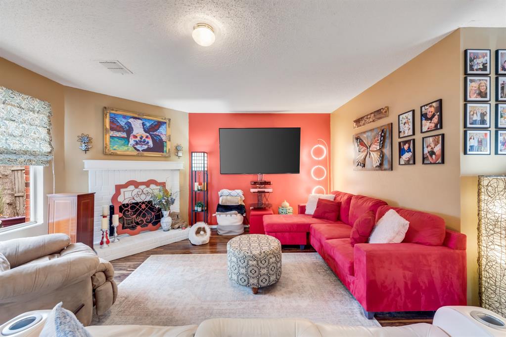 1516 Englewood Drive Property Photo