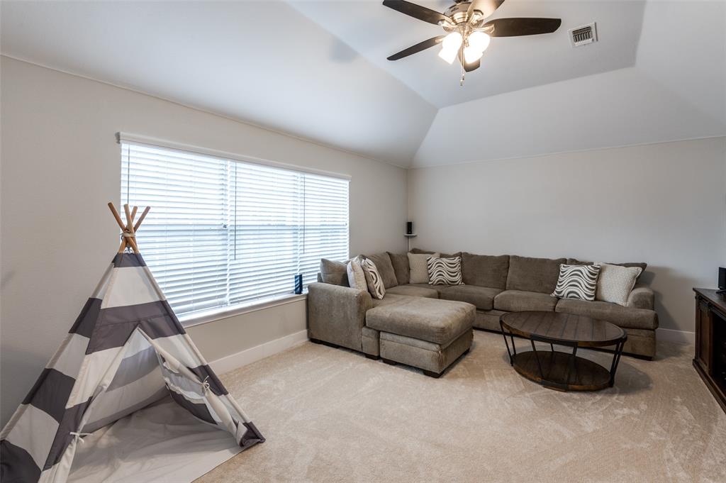 3104 Pine Needle Drive Property Photo 18