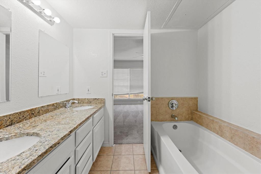 3550 Country Square Drive Property Photo 29