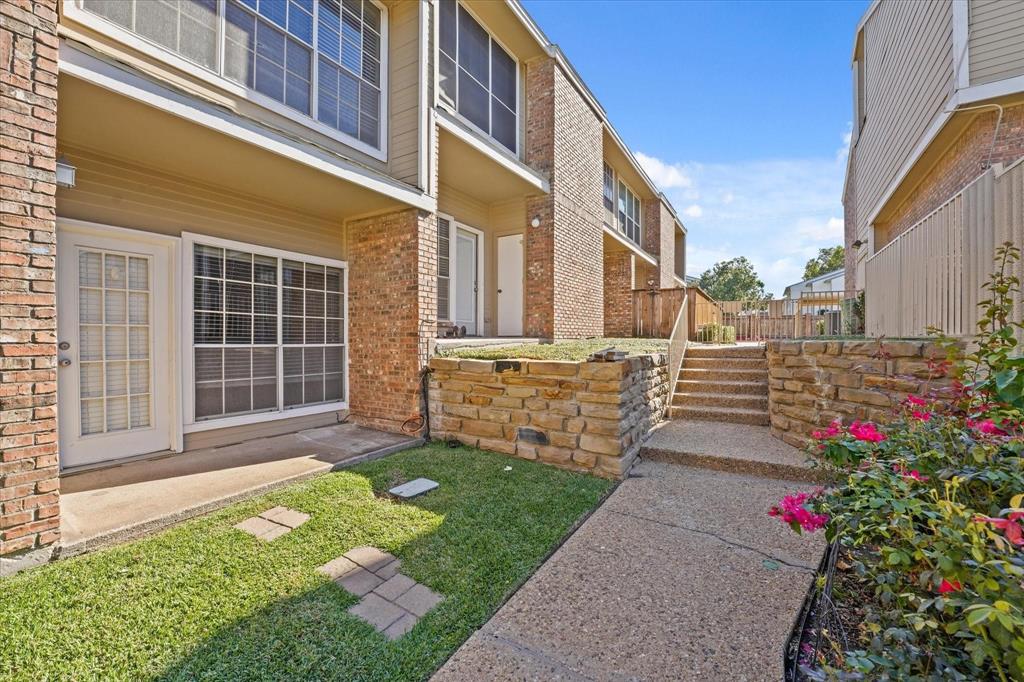 3550 Country Square Drive Property Photo 35