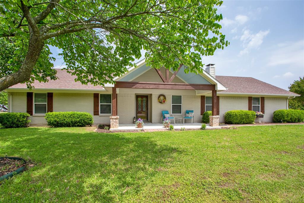 204 Pecan Street Property Photo 5