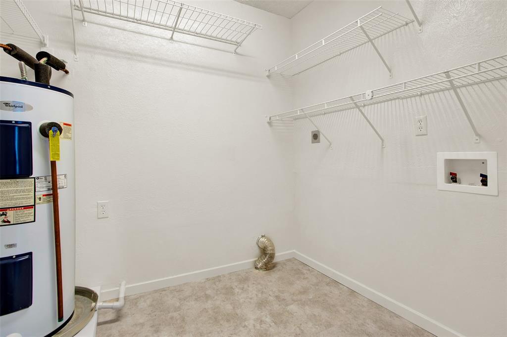 204 Pecan Street Property Photo 11