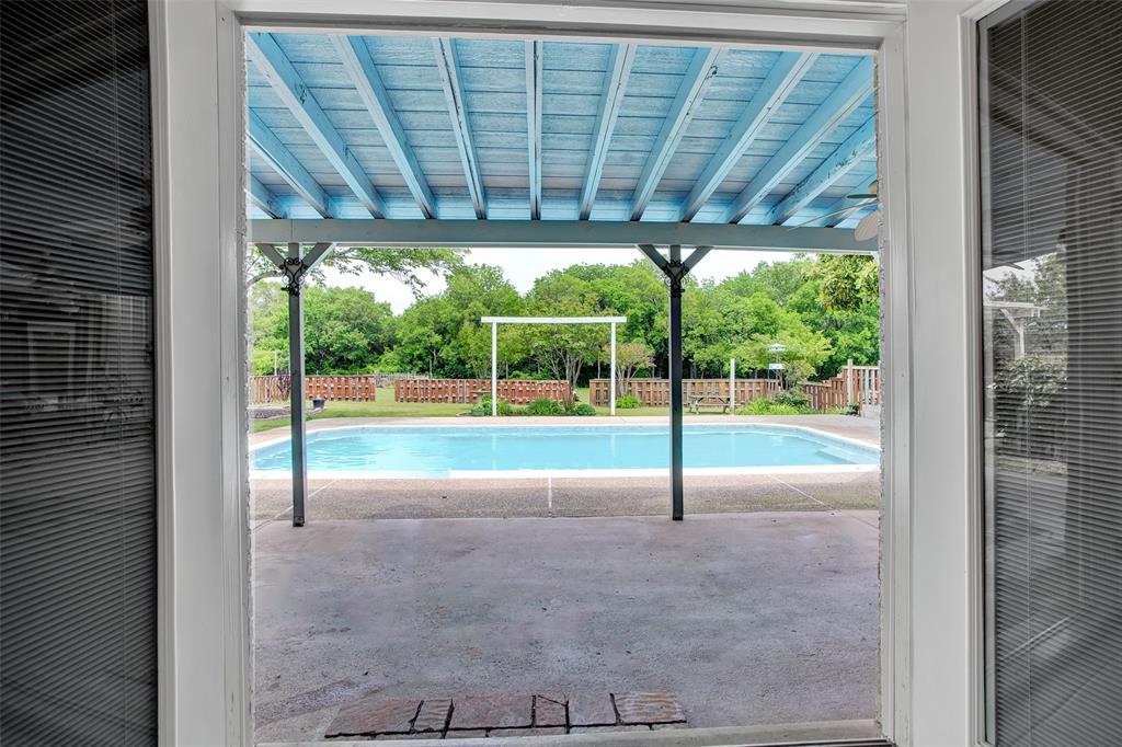 204 Pecan Street Property Photo 14
