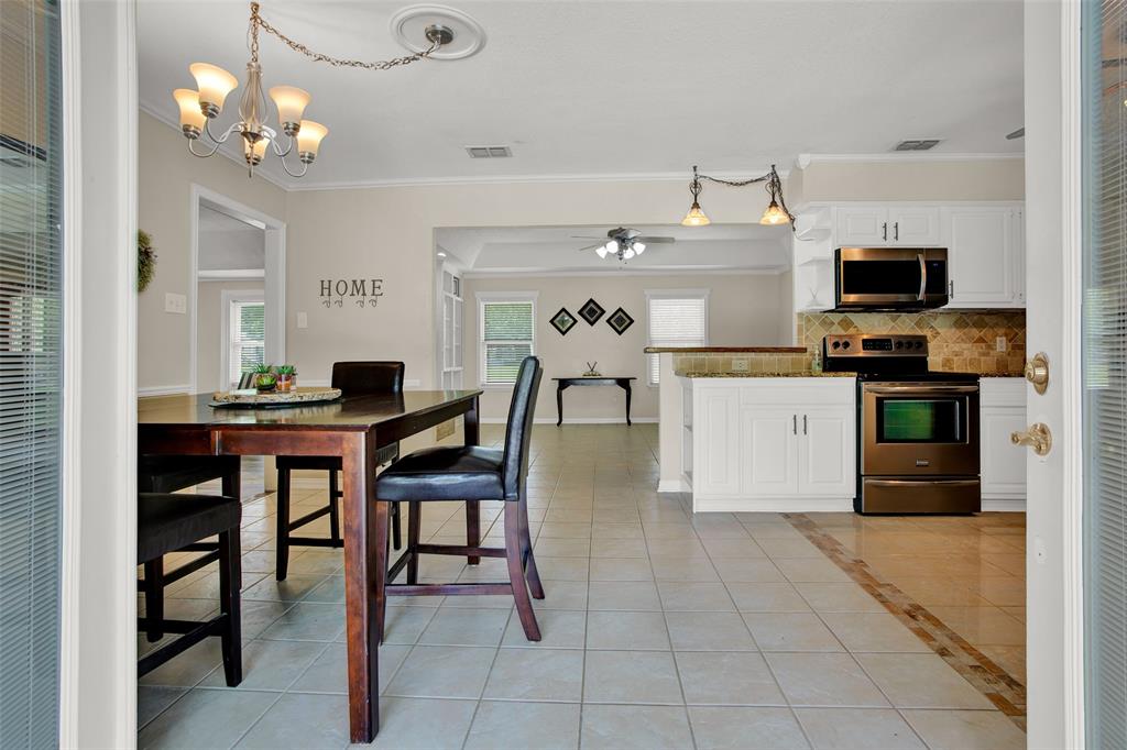 204 Pecan Street Property Photo 15