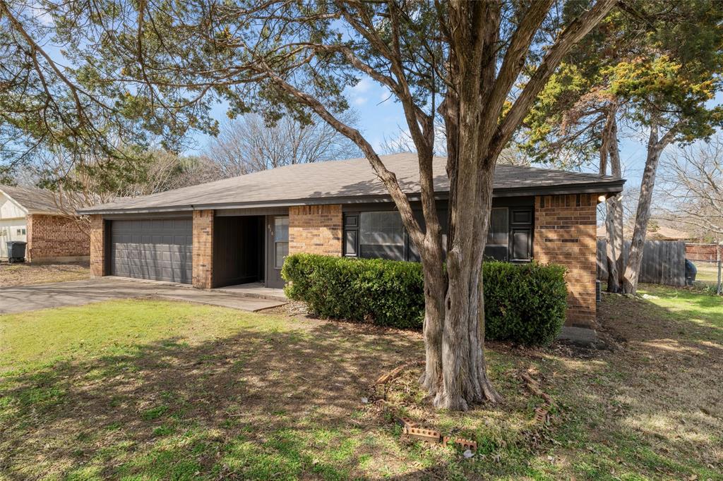 816 Dogwood Drive Property Photo