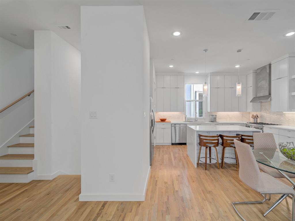 1510 N Washington Avenue Property Photo 15