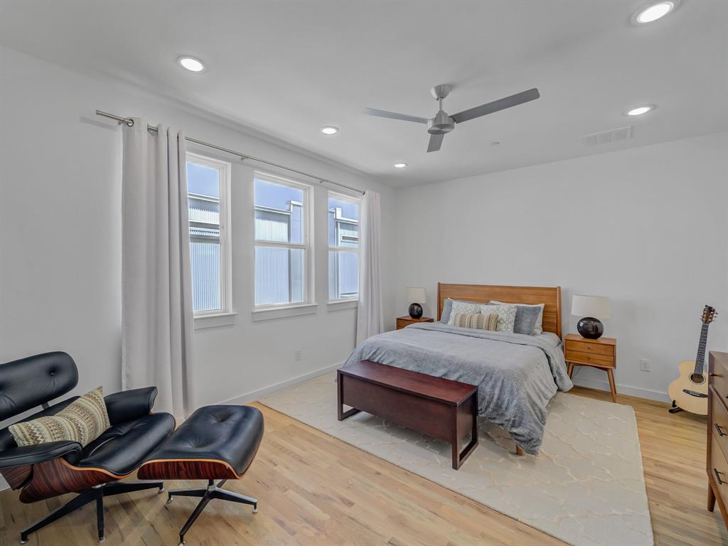 1510 N Washington Avenue Property Photo 16