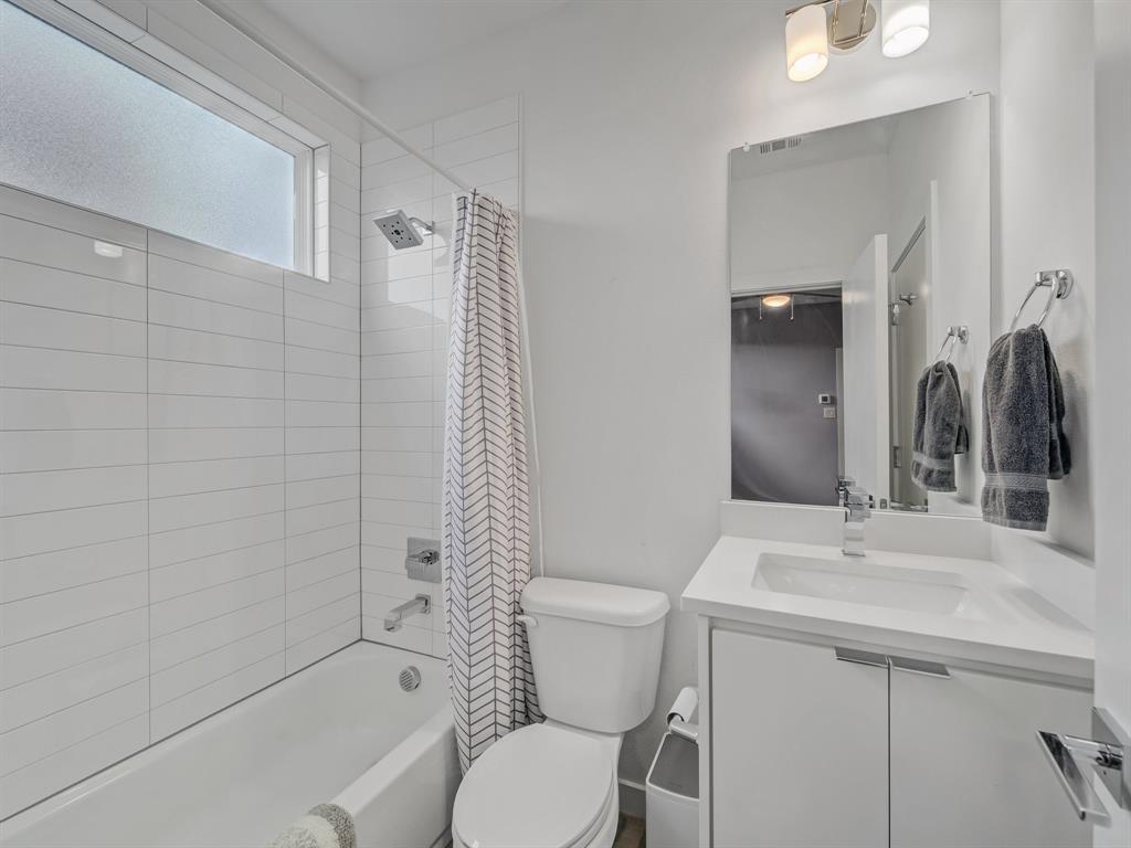 1510 N Washington Avenue Property Photo 24