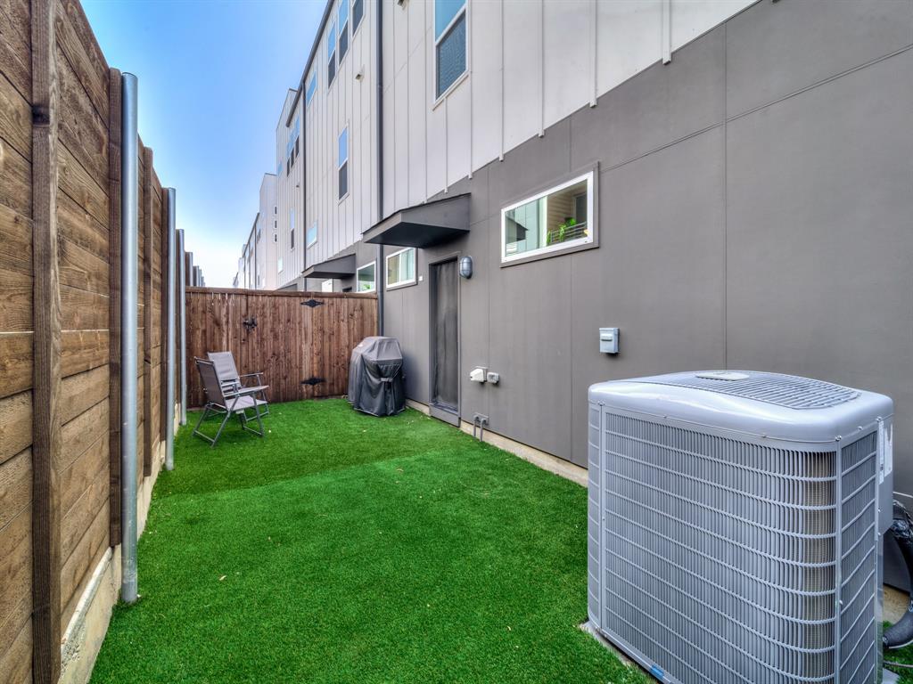 1510 N Washington Avenue Property Photo 25