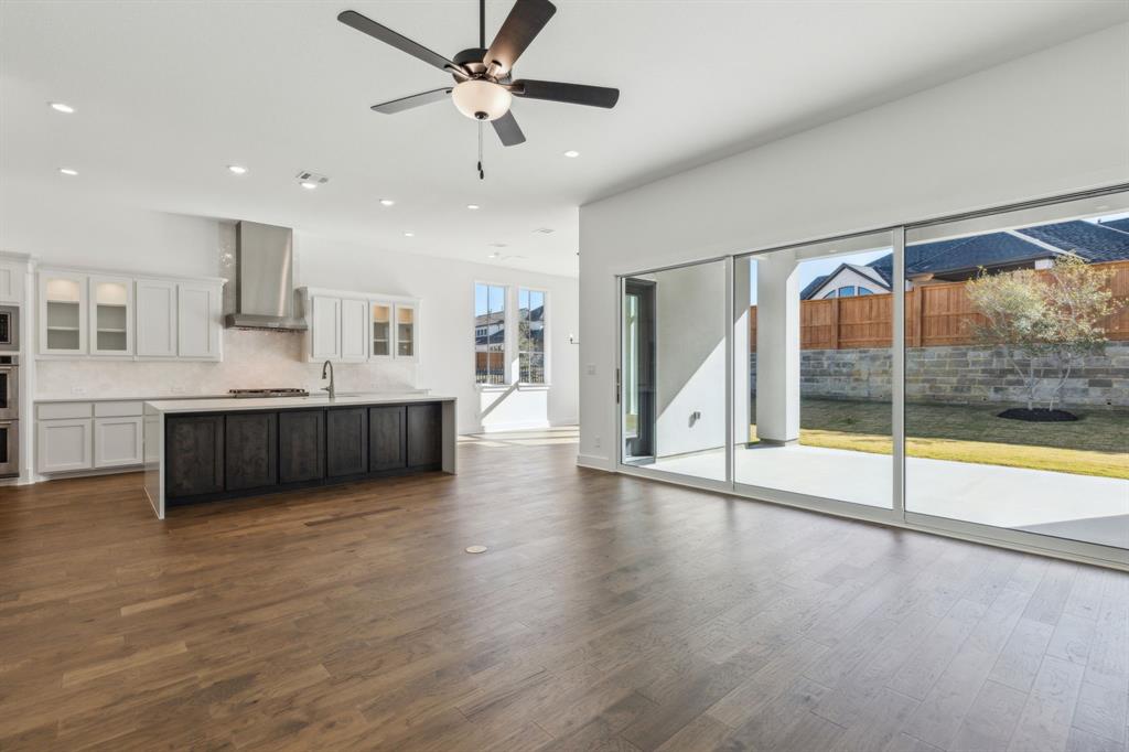 3879 Vase Vine Place Property Photo 6