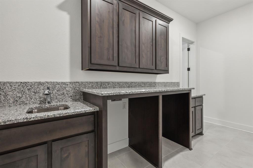 3879 Vase Vine Place Property Photo 16