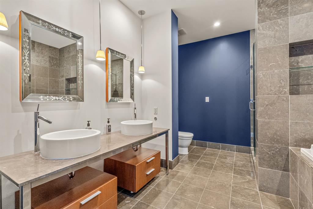 2200 Victory Avenue Property Photo 19