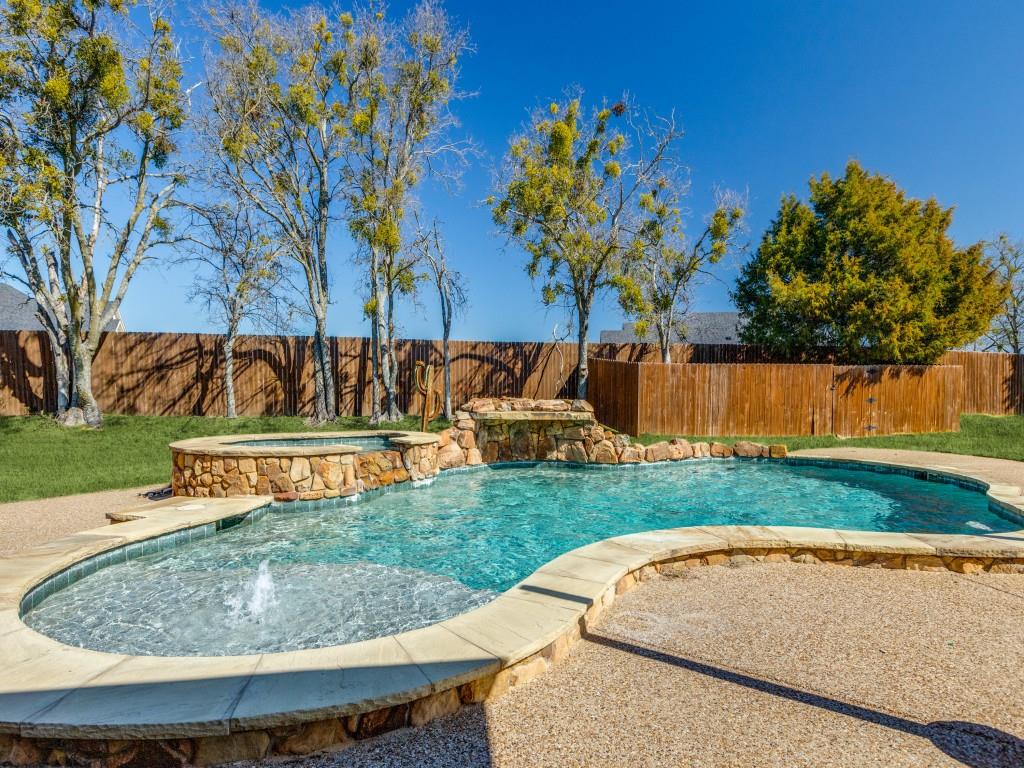 611 Fawn Trail Property Photo