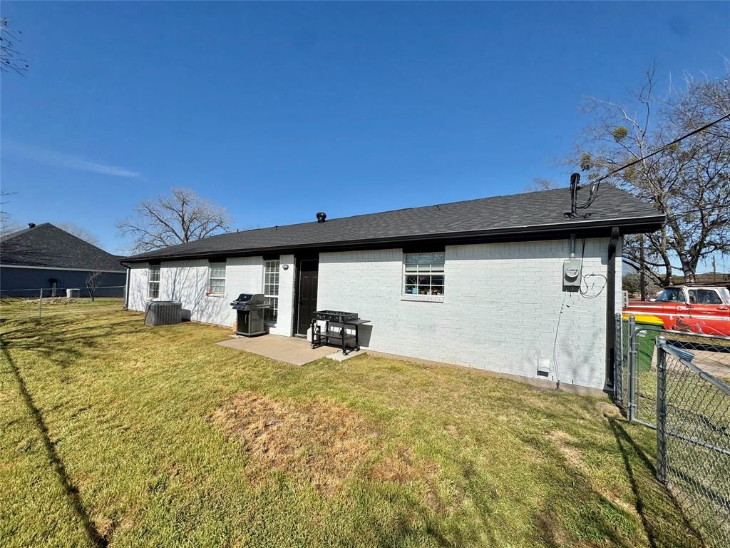 704 Shady Grove Court Property Photo 22