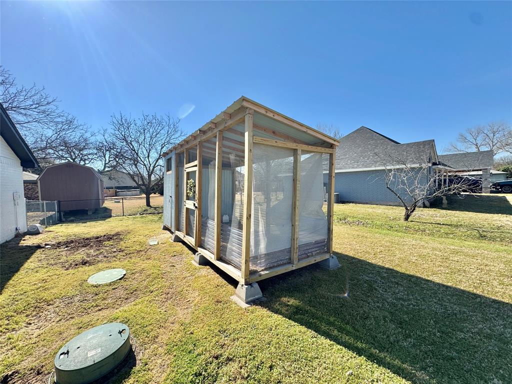 704 Shady Grove Court Property Photo 26