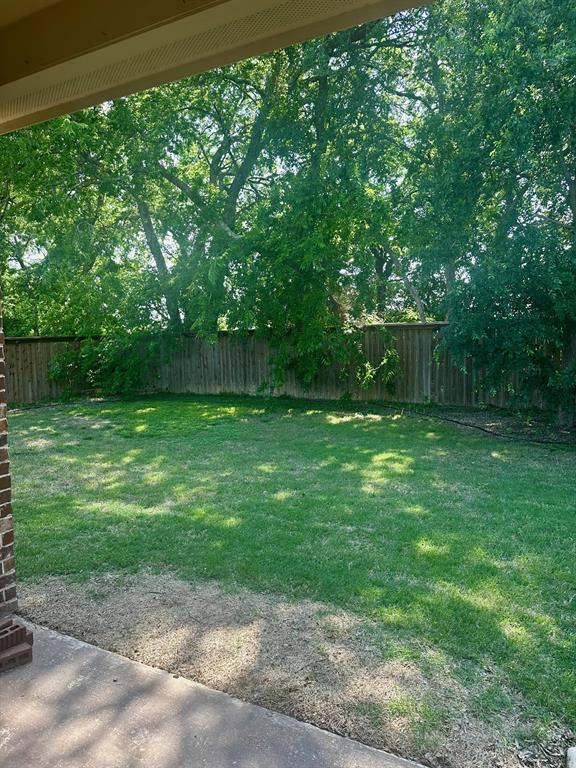 7721 Lake Worth Cove Property Photo 3