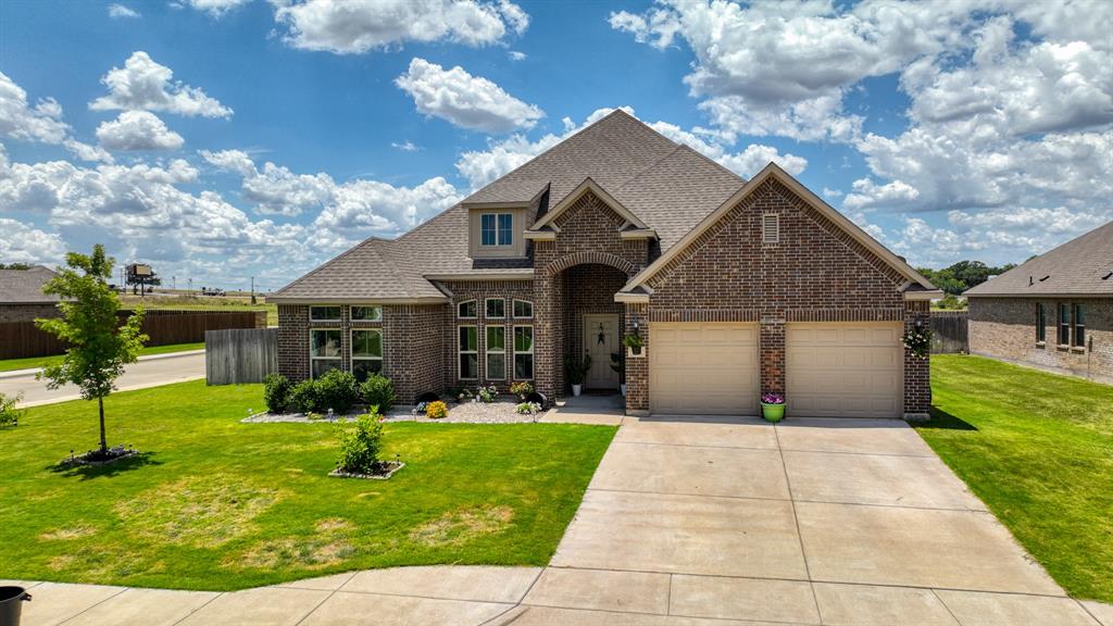 101 Breeders Drive Property Photo
