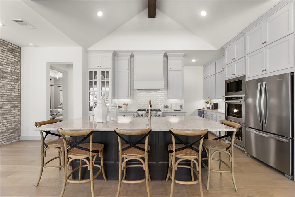 4701 Belo Property Photo 12