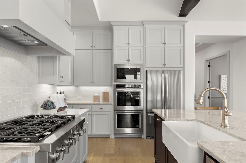 4701 Belo Property Photo 14