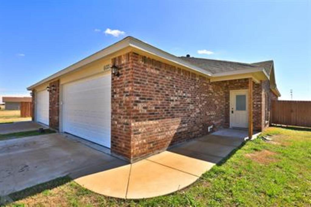 6021 Jennings Drive Property Photo
